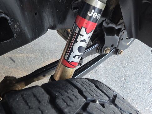 Used 2020 Jeep Gladiator Rubicon w/ Uconnect 4C Nav & Sound Group image 48