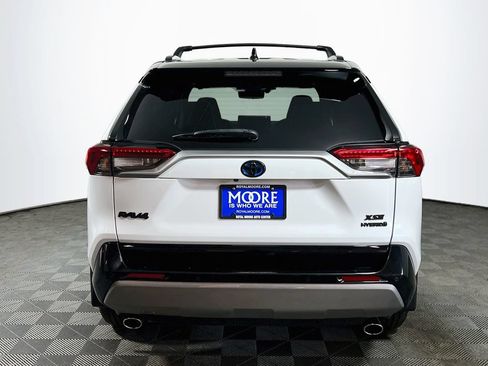 Used 2023 Toyota RAV4 XSE AWD/4WD image 6