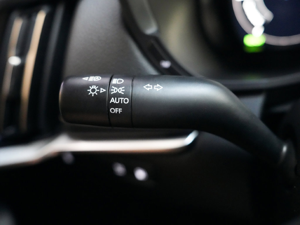 Used 2024 MAZDA CX-90 Plug-In Hybrid w/ Preferred AWD/4WD image 25