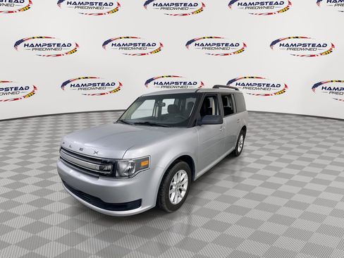 Used 2019 Ford Flex SE image 4