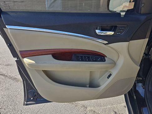 Used 2017 Acura MDX SH-AWD w/ Advance Package image 33