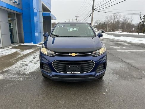 Certified 2017 Chevrolet Trax LS image 9