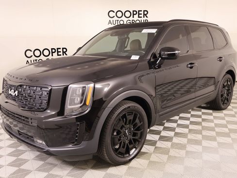 Used 2022 Kia Telluride SX w/ SX Prestige Package AWD/4WD image 11