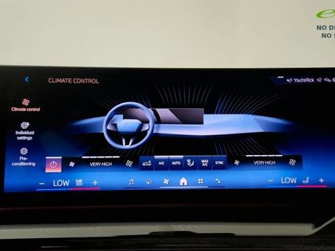 Used 2025 BMW i5 eDrive40i RWD image 68