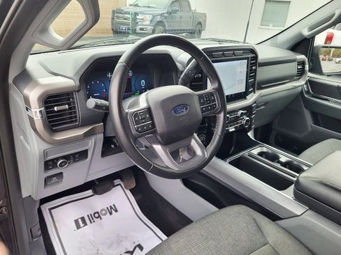Used 2024 Ford F150 XLT w/ Mobile Office Package image 9