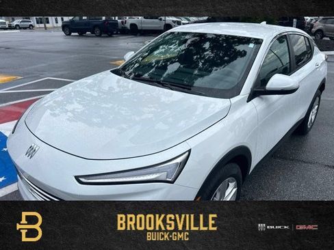 Certified 2025 Buick Envista Preferred FWD image 1