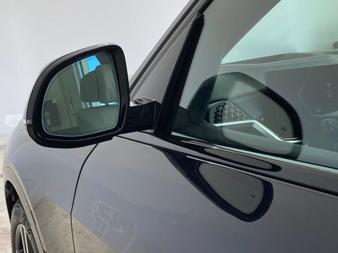 New 2026 BMW X7 xDrive40i w/ M Sport Package image 23