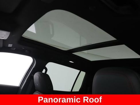Used 2026 Chevrolet Traverse RS AWD/4WD image 18