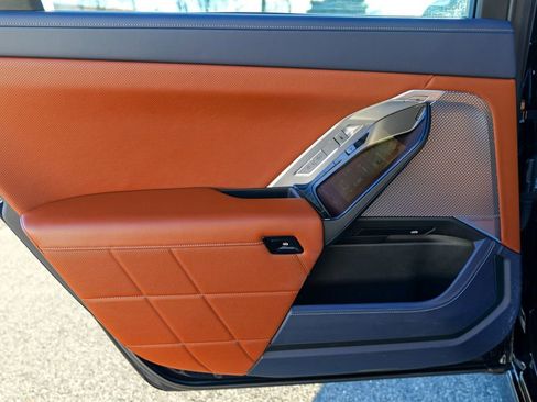 Used 2023 BMW 760i xDrive 760i xDrive w/ Executive Package image 22