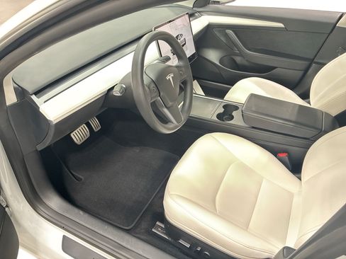 Certified 2023 Tesla Model 3 Performance AWD/4WD image 9