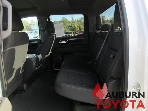 Used 2023 GMC Sierra 1500 Elevation image 25