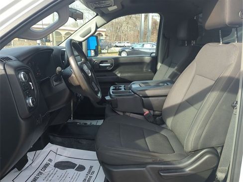 Used 2022 GMC Sierra 3500 Pro w/ Convenience Package image 17