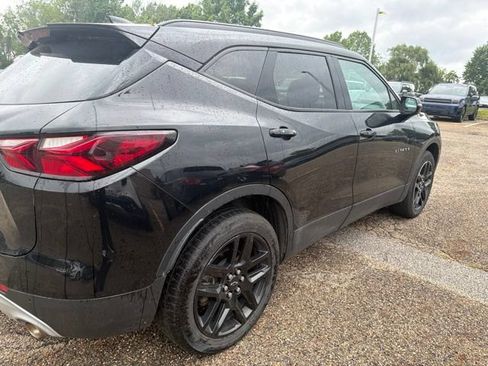 Used 2022 Chevrolet Blazer LT w/ LPO, Black Grille Bar Package AWD/4WD image 3
