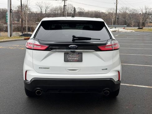 Used 2020 Ford Edge SE image 6