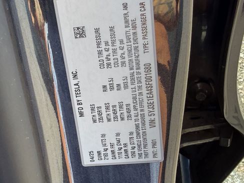 Used 2025 Tesla Model 3 Long Range RWD image 25