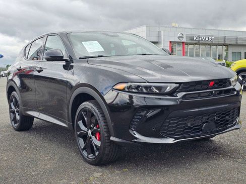 Used 2024 Dodge Hornet GT AWD/4WD image 1