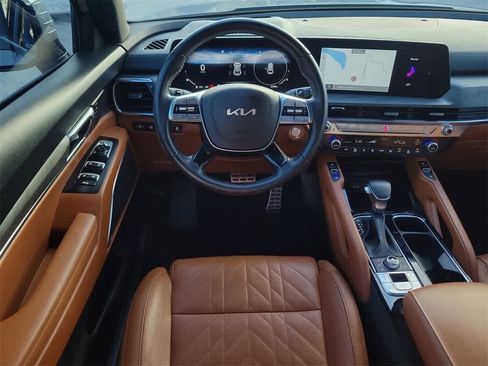 Used 2024 Kia Telluride SX Prestige X-Line image 16