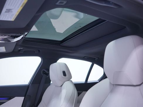 New 2026 BMW 530i w/ M Sport Package image 8