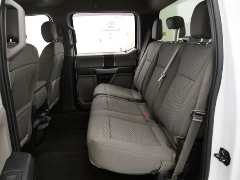 Used 2019 Ford F150 XLT image 19