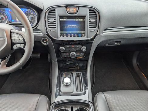 Used 2023 Chrysler 300 S w/ Comfort Group image 7