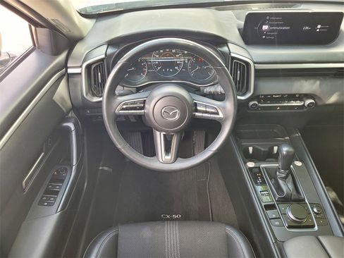 Used 2024 MAZDA CX-50 AWD 2.5 S w/ Preferred Package image 16