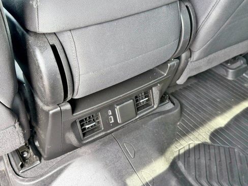 Certified 2022 Chevrolet Silverado 1500 LT AWD/4WD image 20