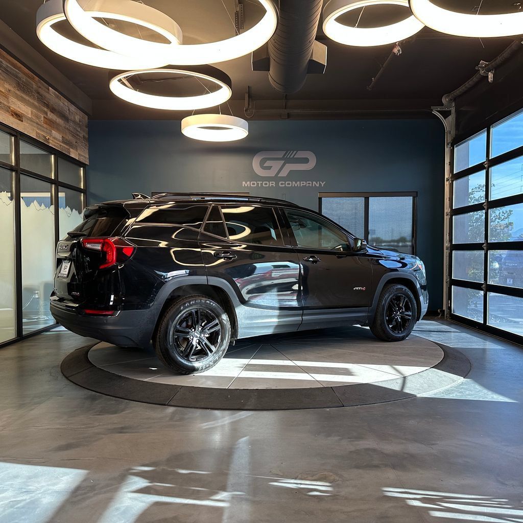 Used 2022 GMC Terrain AT4 w/ Tech Package AWD/4WD image 3