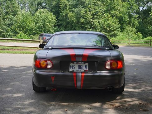Used 1999 MAZDA MX-5 Miata RWD image 7