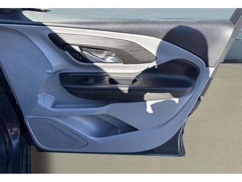 Used 2020 GMC Terrain SLT image 35