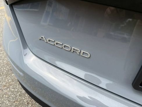 Used 2024 Honda Accord Sport image 7