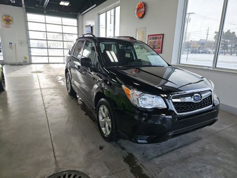 Used 2016 Subaru Forester 2.5i Premium w/ Popular Package #2 image 3