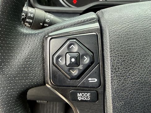 Used 2019 Toyota 4Runner Limited RWD image 17