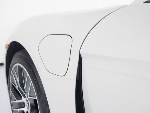 Certified 2023 Porsche Taycan 4S AWD/4WD image 43