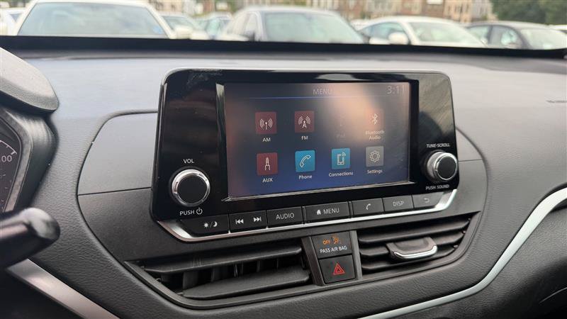 Used 2022 Nissan Altima 2.5 S FWD image 27