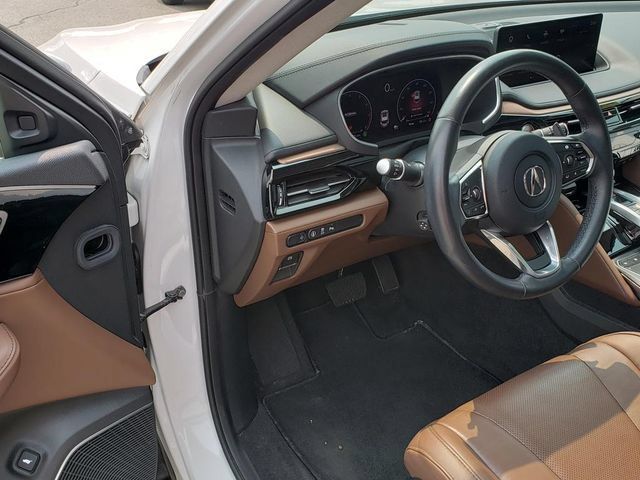 Used 2023 Acura MDX w/ Technology Package AWD/4WD image 9