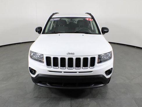 Used 2017 Jeep Compass Sport image 10