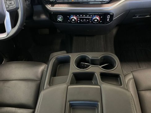 Used 2024 GMC Sierra 1500 SLT w/ LPO, GMC Protection Package AWD/4WD image 10