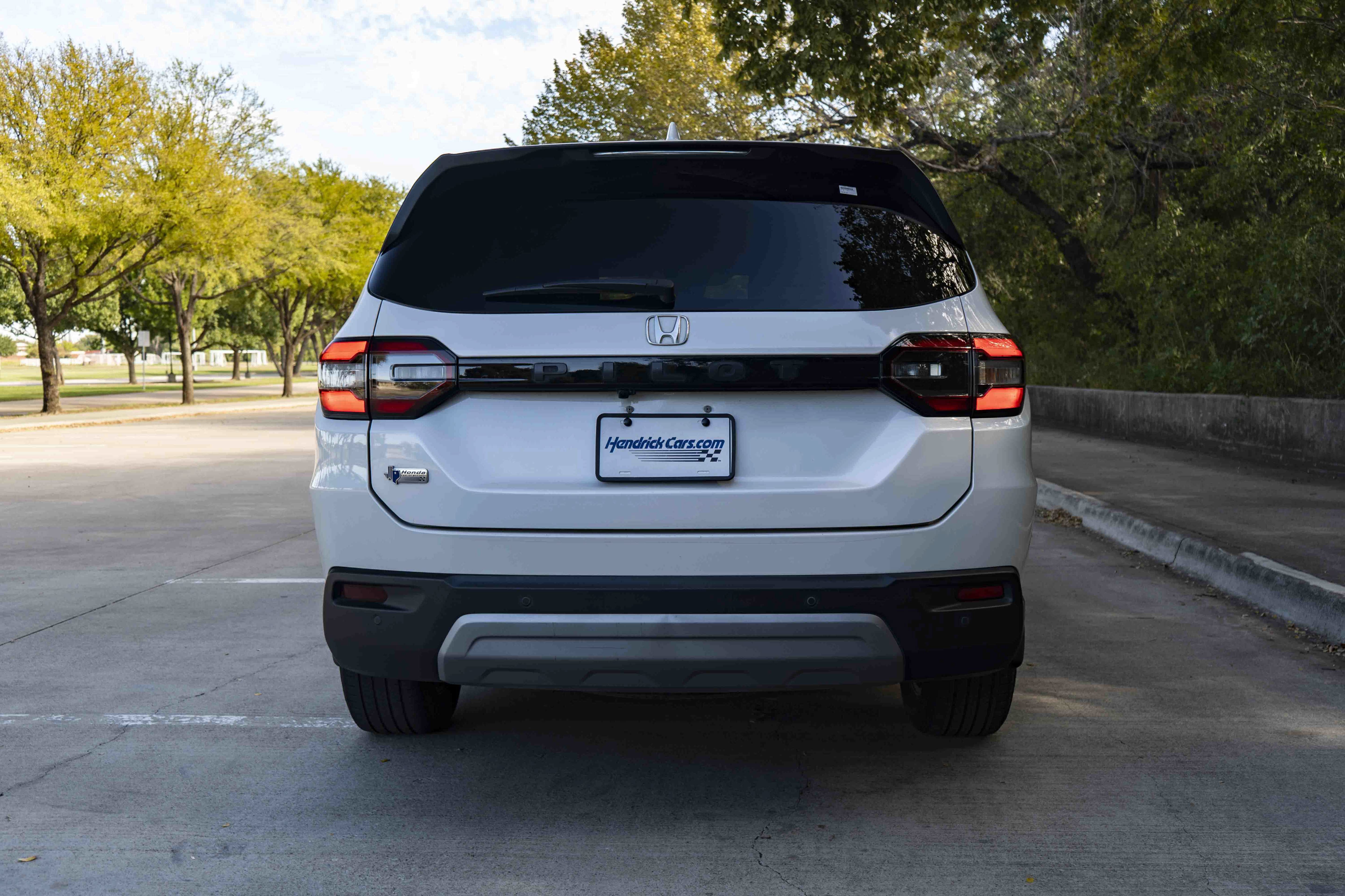 Used 2023 Honda Pilot EX-L image 8