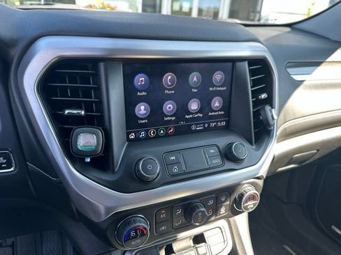 Used 2023 GMC Acadia SLT w/ Elevation Edition AWD/4WD image 10