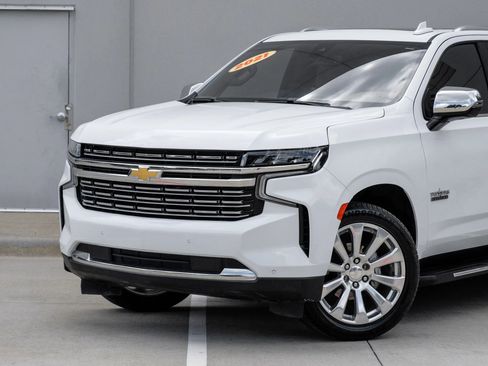 Used 2021 Chevrolet Suburban Premier w/ Texas Edition RWD image 8