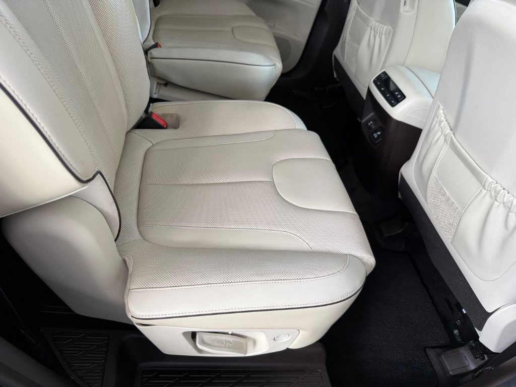 Used 2020 Hyundai Palisade Limited FWD image 22