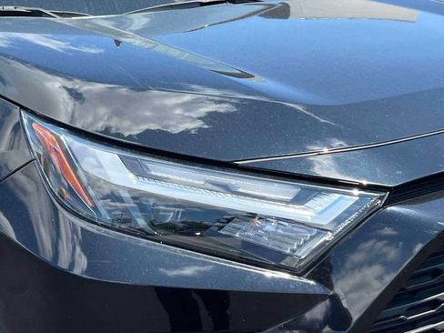 Used 2025 Toyota RAV4 XLE FWD image 9