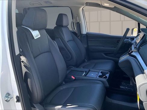 New 2026 Honda Odyssey EX-L image 10
