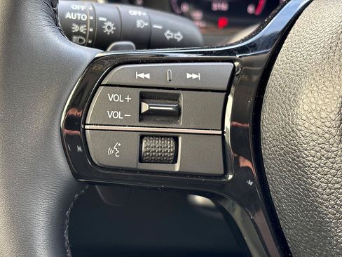 Certified 2026 Honda Pilot Elite image 36