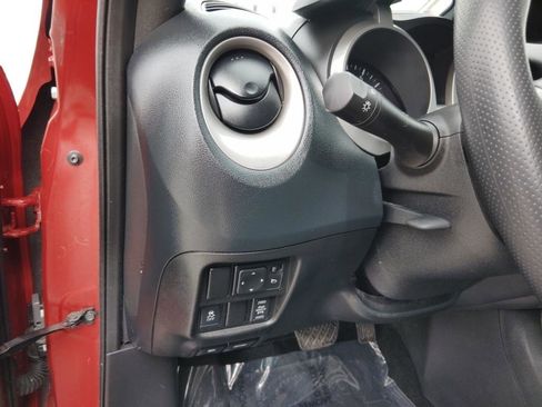 Used 2015 Nissan Juke S AWD/4WD image 11