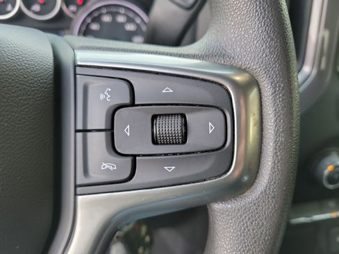 Used 2022 Chevrolet Silverado 1500 Custom w/ Safety Confidence Package image 15