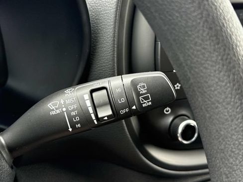 Used 2024 Kia Soul LX w/ Option Group 015 FWD image 25