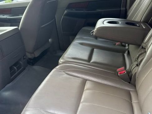 Used 2007 Dodge Ram 2500 Truck Laramie w/ Protection Group AWD/4WD image 9