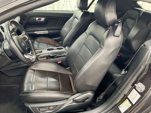 Used 2023 Ford Mustang Premium image 19