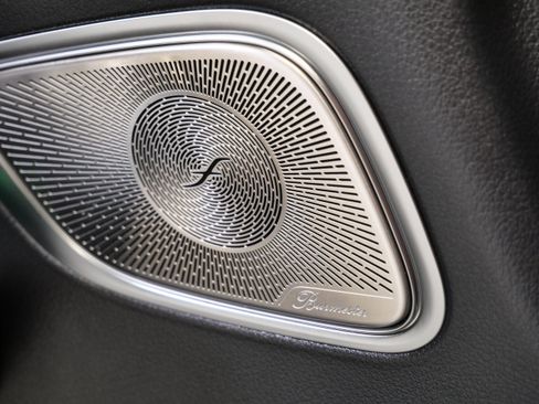 Certified 2026 Mercedes-Benz GLC 300 4MATIC image 33